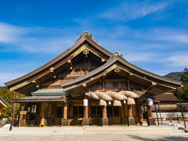 ศาลเจ้าอิซุโมะ ไทชะ (Izumo Taisha Tokyo Branch Shrine)
